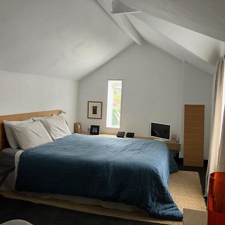B&B La Ruelle โพรฟงเดอวีลล์ ภายนอก รูปภาพ
