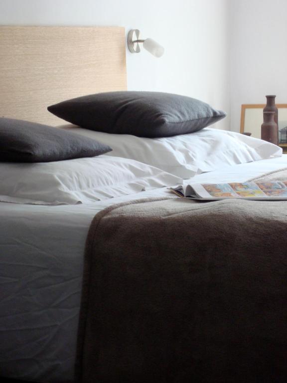 B&B La Ruelle โพรฟงเดอวีลล์ ห้อง รูปภาพ