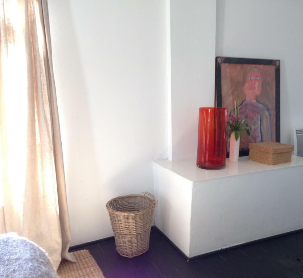 B&B La Ruelle โพรฟงเดอวีลล์ ภายนอก รูปภาพ