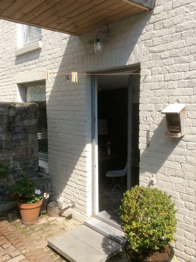B&B La Ruelle โพรฟงเดอวีลล์ ภายนอก รูปภาพ